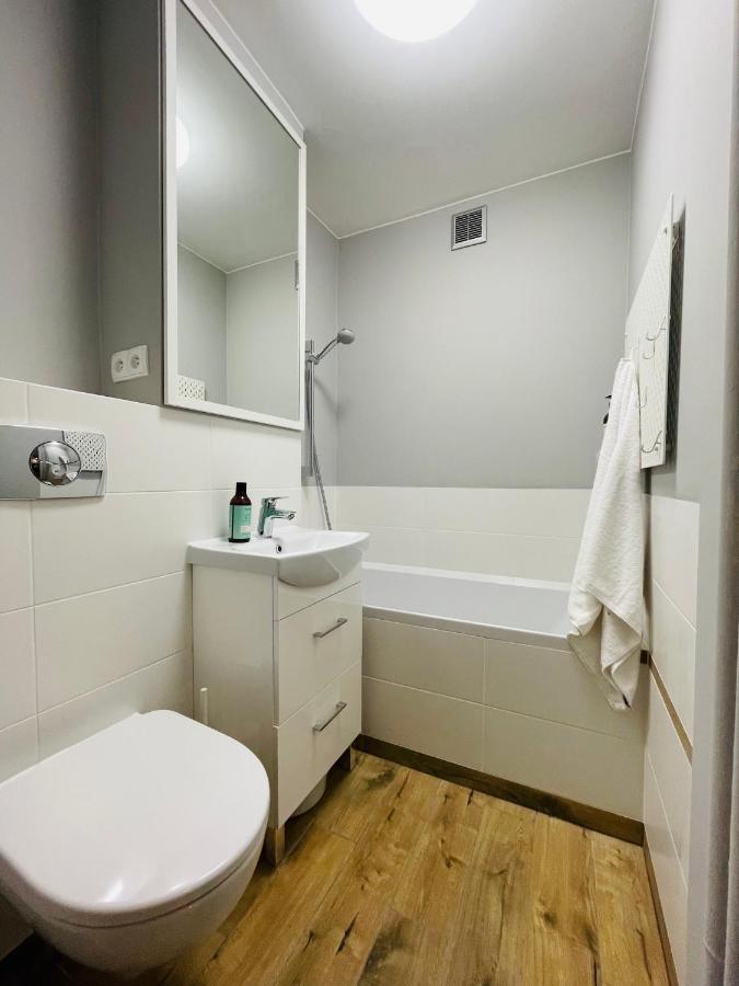 Chmielna Appartement Warschau Buitenkant foto